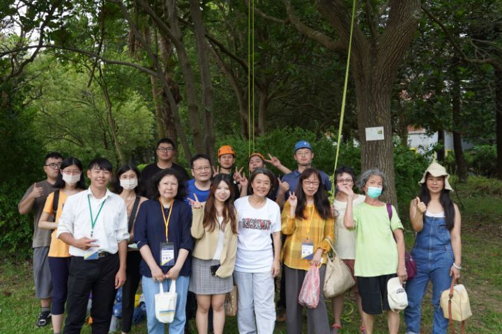 圖/中華大學觀光學院新生歡迎會，讓新生和家長感受學校的創意與熱情。