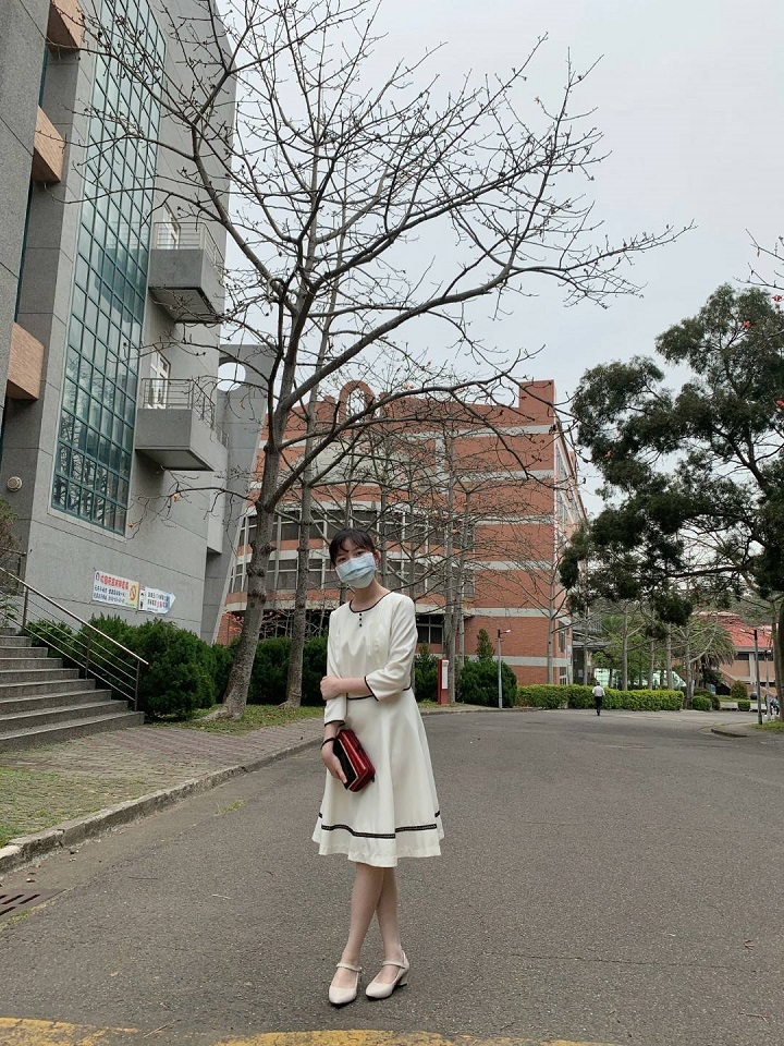 圖/許庭瑜在中華大學模擬面試、準備學測個人申請,最後也如願考上中華大學。(許庭瑜提供)
