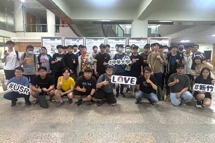 圖／展覽開幕當天就吸引許多學生前來參觀，內容精彩豐富，展期只到5/23，歡迎師生把握時間參展。