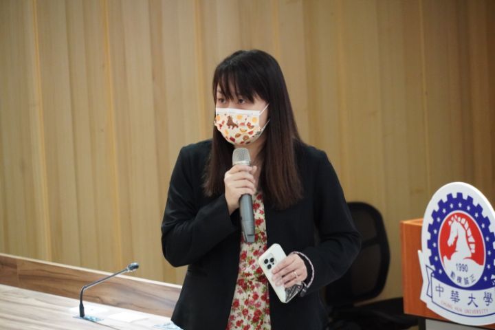 圖/中華大學AI體驗中心執行長陳昀暄表示,GhatGPT從去年11月問世以來,短短2個月就有上億的活躍使用人數。