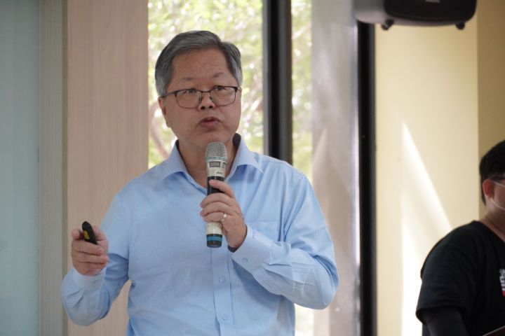 圖/中華大學副校長兼國際長解鴻年表示,學校每年將提供馬國2高校各4名優秀學生獎學金,等同第1年學雜費全免。