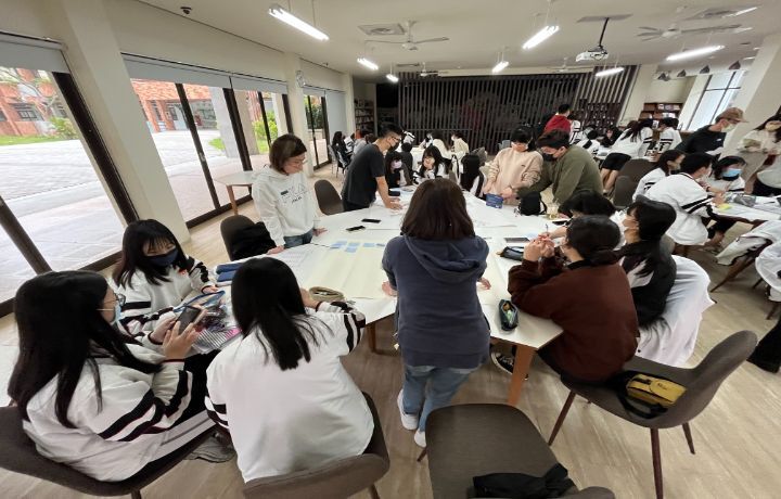 圖/中華大學與香山高中師生共同討論，希望能為通學動線與都市美學帶來改變。