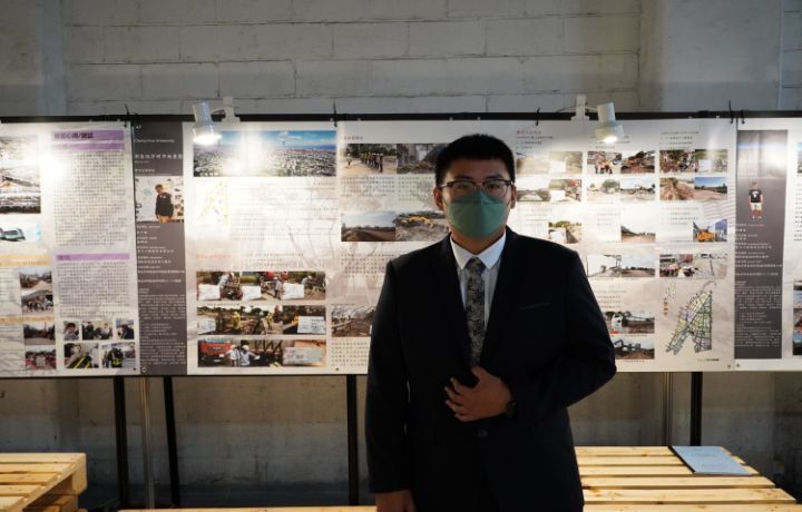 實習單位：榮工工程股份有限公司。實習工程：新泰塭仔圳市地重劃。實習學生：洪千皓。指導老師：楊明玲。基地位置：RSEA新泰塭仔圳工務所。