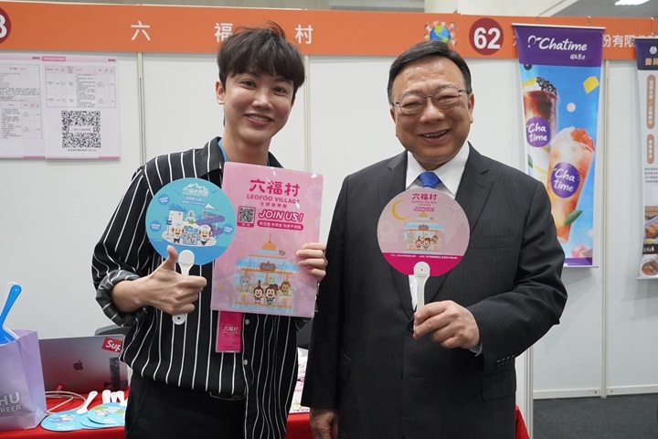 圖／中華大學校長劉維琪感謝所有廠商的協助與支持，讓學子能夠把握機會，開創美好職涯。
