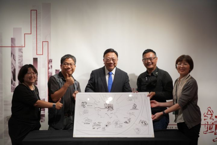 圖/中華大學景觀系畢展昨日在台北松山文創園區南向倉開幕登場。