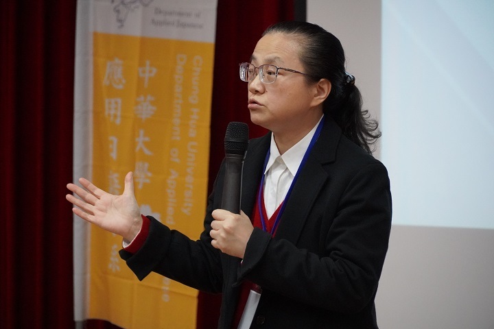 簡曉花院長感謝師長與評審的支持，肯定學生展現專業與團隊精神，並期許大家將競賽經驗轉化為未來職涯的養分，勇敢迎接挑戰。