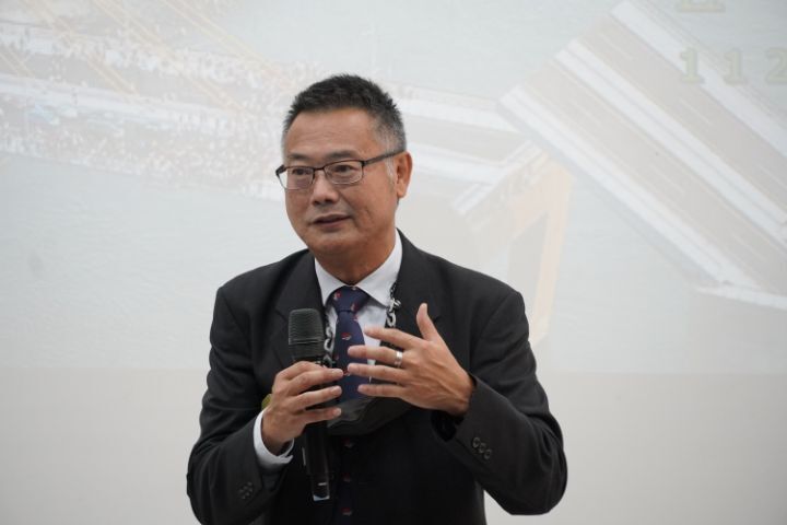 圖/中華大學建築與設計學院院長賴宇亭希望藉由中華工程講師的演講,能讓學生在就職前了解工作樣貌。