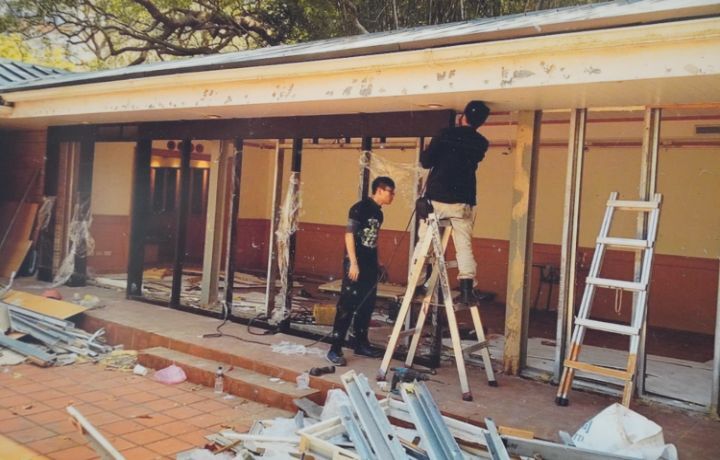 圖/Lago Bistro餐廳創辦人解麗文在2020年出資找來建築系與景觀系的師生,將三合院整修打造成美麗的湖畔餐廳。