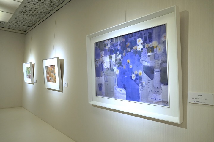 圖/楊治瑋展出40幅介於抽象與現實之間的水彩及油畫創作,饒富趣味與想像空間!