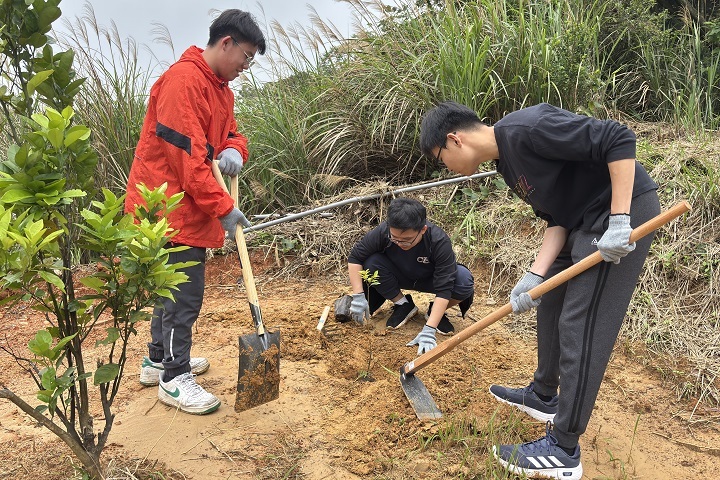 USR計畫推動邁入第十年，透過課程設計與社區協作，促進世代交流並培養具備永續素養的青年學子。