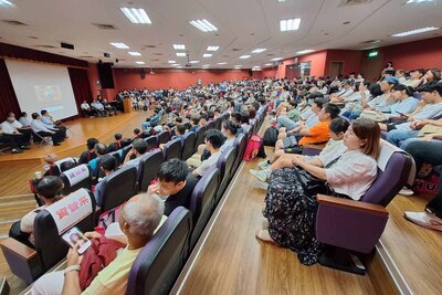 生成式AI學習成亮點！中華大學新生家長說明會吸引逾300位熱情參與